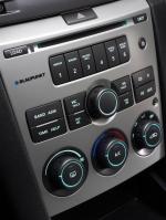 Holden Commodore Omega 2006 года